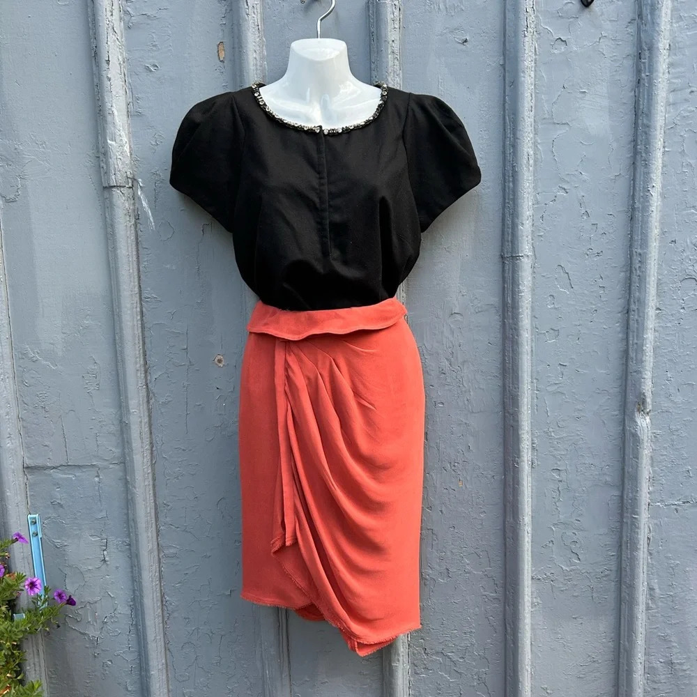 FENDI Orange  Ruffle Front Silk Skirt, size 44